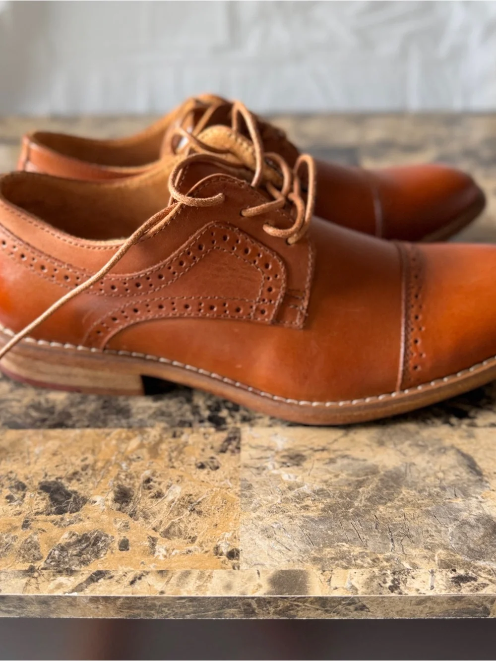 ArkBird Leather Cap-Toe Dress Shoes for Men size 8.5